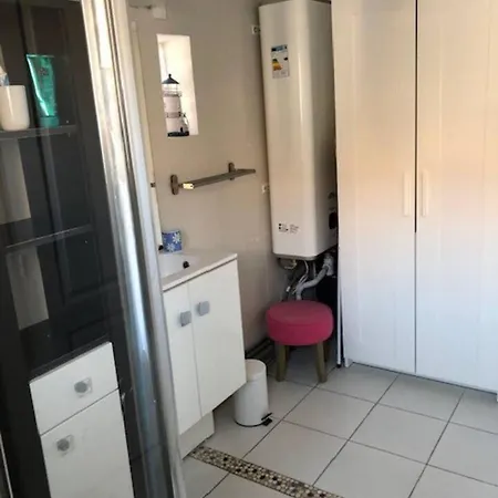 Maison D'une Avec Terrasse Et Wifi A Sur Essonne